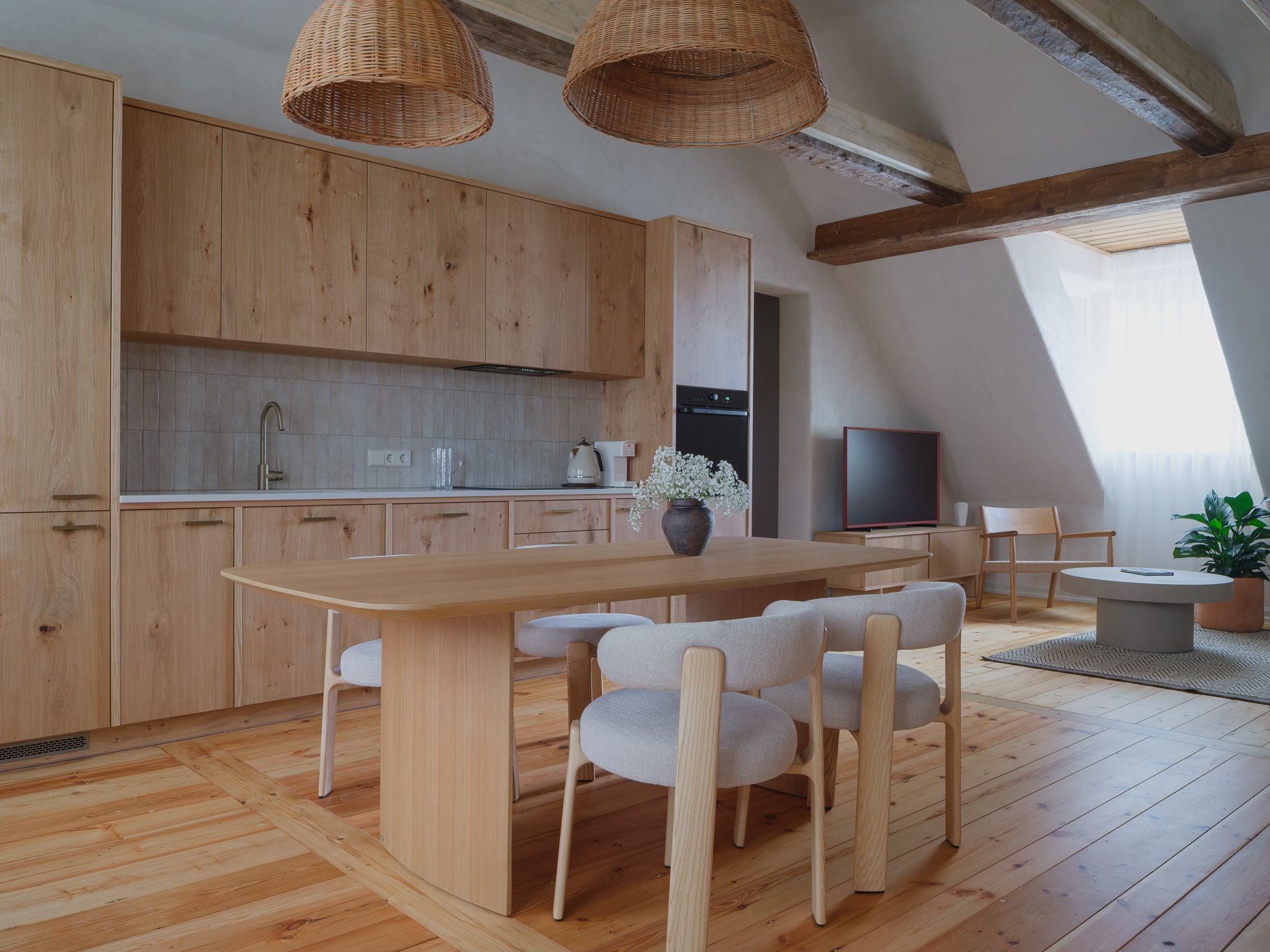 Sestais - Main Image