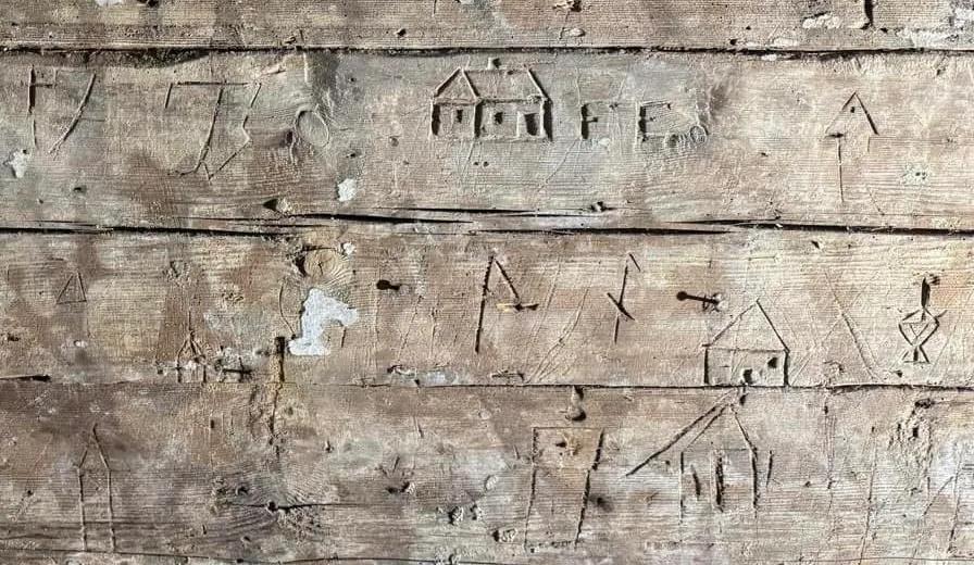 Preserving history in architecture